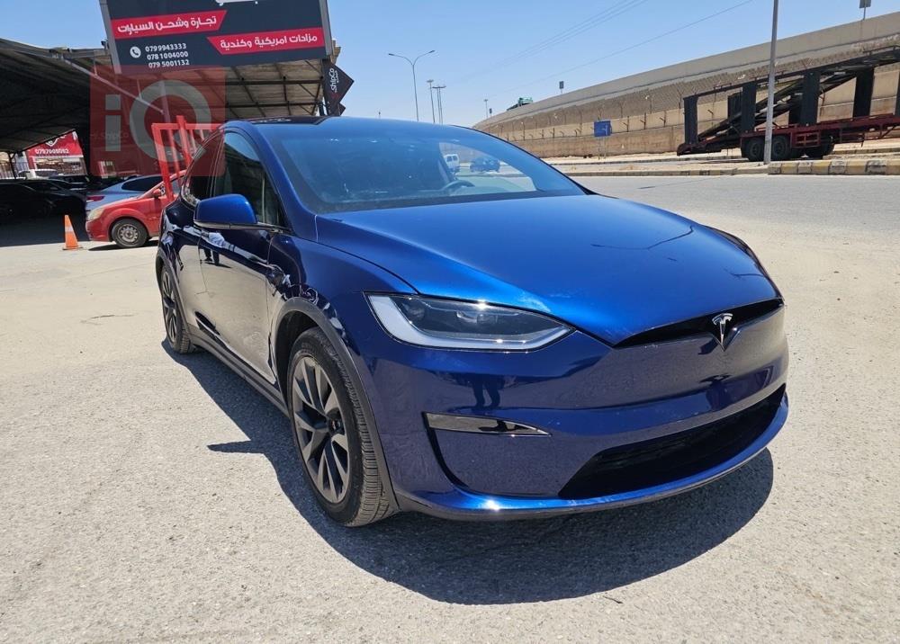 تێسلا Model X